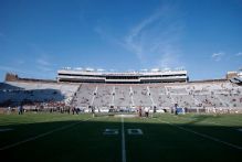 Start of SMU-Florida State game delayed by power outage