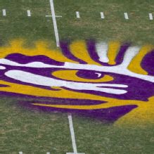 Sources: LSU completes roster without adding NFL players