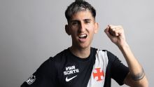 Vasco anuncia a contratação do meia Lescano; acordo é até 2029