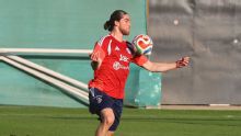 Francisco Sierralta se marchó a Polonia tras un año para el olvido en Auxerre