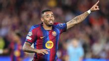 Com pintura de Raphinha e 1º de Gabriel Jesus, Barcelona massacra Feyenoord em estreia de luxo na Champions
