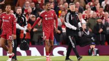 Bradley Barcola limps out of Liverpool home debut against Atlético