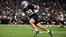 NFL: Brock Bowers se sometió a cirugía de rodilla con Raiders