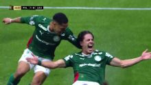 ¡Pura confianza! Giay fue hasta el fondo y cabeceó para el 1-0 de Palmeiras vs. LDU Quito