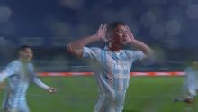 Clever Ferreira marcó de cabeza para Atlético Tucumán ante River