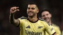 Pequeno? Por que Bruno Guimarães provocou Sunderland ao marcar na vitória do Arsenal
