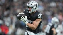 NFL: Raiders extienden contrato al ala cerrada Michael Mayer