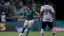 Torcer para o Corinthians? Zagueiro do Palmeiras é sincero sobre se vai 'secar' Flamengo
