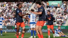 Feyenoord beleeft zorgeloze middag met zevenklapper tegen PEC Zwolle