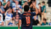 Van Bronckhorst heeft nieuws voor Ferri: "Hij krijgt alsnog de wedstrijdbal mee"