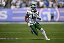 Jets rookie WR Cooper to play vs. Patriots; RB Hall, WR Mitchell out