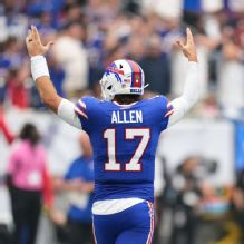 Josh Allen, Bills use big plays to score big win vs. Texans