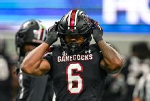 South Carolina's Dylan Stewart, Jacarrius Peak probable vs. Mississippi State