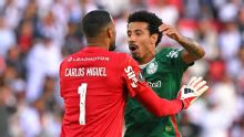 Lucas Evangelista promete presente a Carlos Miguel por salvá-lo de pênalti perdido no Palmeiras: 'Pedi desculpas a todos'