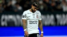Memphis isola pênalti no último lance, Corinthians perde do Estudiantes e está fora da Libertadores