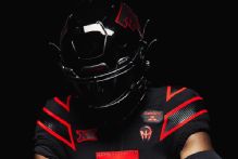 Texas Tech's Mahomes collaboration tops best Week 3 CFB uniforms