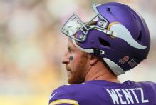 Vikings to start QB Wentz vs. Bears with Murray still on the mend