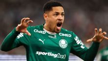Vitor Roque volta? Palmeiras trata atacante com cautela antes de decisão contra o Fluminense pela Libertadores