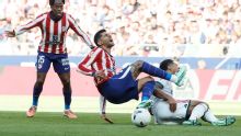 Cuti Romero y Jude Bellingham chocaron e intervino el VAR: la decisión del árbitro