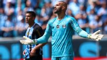 Weverton faz valer 'lei do ex', e Grêmio e Palmeiras ficam em empate ruim para os dois na reestreia de Renato