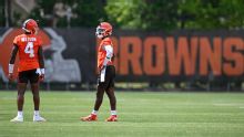 Browns evaluarán situación del QB para la Semana 3