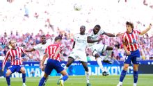 ¿Cambio antes de un tiro libre sale mal? Cuti Romero dejó la cancha y Rüdiger descontó para Real Madrid