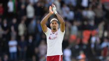 Un nuevo buen rendimiento de Ronald Araujo en Liverpool