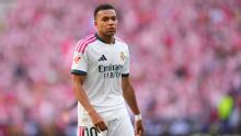 Kylian Mbappé refuses to criticise referee despite Madrid derby 'mistakes'