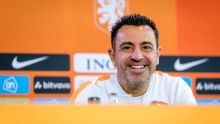 Tijdperk Xavi bij Oranje officieel begonnen: eerste training in Zeist met de selectie