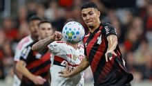 Barcelona monitora zagueiro revelação do Athletico-PR que foi convocado para a Seleção