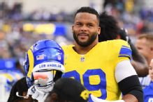 Aaron Donald's return fires up Rams in rout of Giants