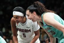 Stewart's 9-year no-tech streak snapped in Liberty's loss