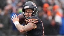 Sources: Bagent has concussion, leaving Bears QB situation muddled