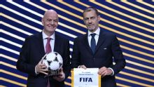 Chefão da Uefa volta a disparar contra Infantino após polêmica sobre Copa do Mundo: 'Confiança foi quebrada'