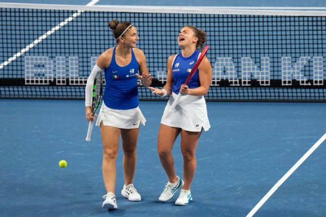 Italy recovers to beat China, reach Billie Jean King Cup semifinals