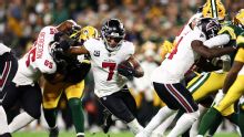 Falcons sorprenden en Green Bay con sólida victoria