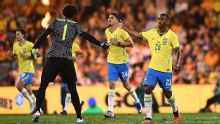 Rayan entra bem e salva 'novo Brasil' de Ancelotti de derrota para a Austrália no início do ciclo da Copa-2030
