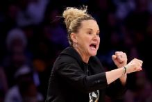 Sources: Sparks fire head coach Lynne Roberts after 2 seasons