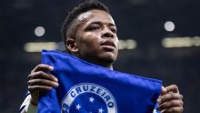 Cruzeiro espera ofertas por Otávio e Arroyo, define preço mínimo por goleiro e tenta 'se proteger' com atacante