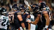 Case Keenum y la defensiva de Bears acaban con Eagles en MNF