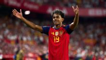 Yamal brilha, Espanha goleia Croácia com direito a 'olé' e segue 100% na Nations League
