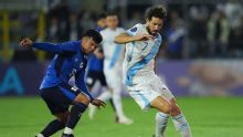 Aaron Herrera: "Debemos permanecer humildes, Surinam es un gran equipo"