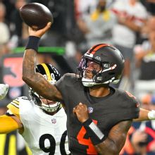 Watson leads third straight winning drive, puts Browns atop North