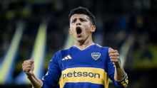 Flores y una semana involvidable: del debut en la Selección a marcar un doblete en Boca