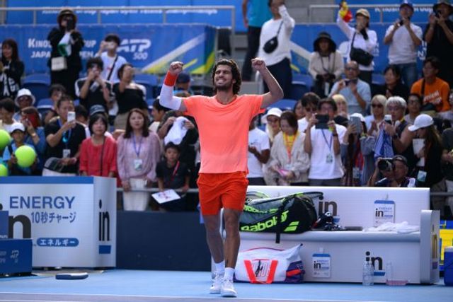Alcaraz beats Arnaldi to reach 3rd round at Japan Open
