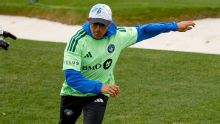 Alexis Sánchez y el CF Montreal disputaron un encuentro de "futgolf" en Canadá