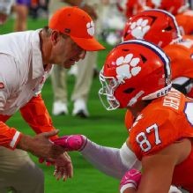 Clemson contained by Miami, but Tigers are 'getting tougher'