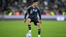 Joia do Boca encanta Scaloni antes de enfrentar o Vasco na Sul-Americana: 'Temos que cuidar desses talentos'
