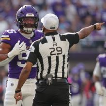 NFL looking into exchange between Vikings' Wilson, ref Hill