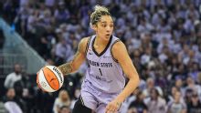 WNBA: Valkyries doblegan a Aces y se quedan con J1 de semifinales